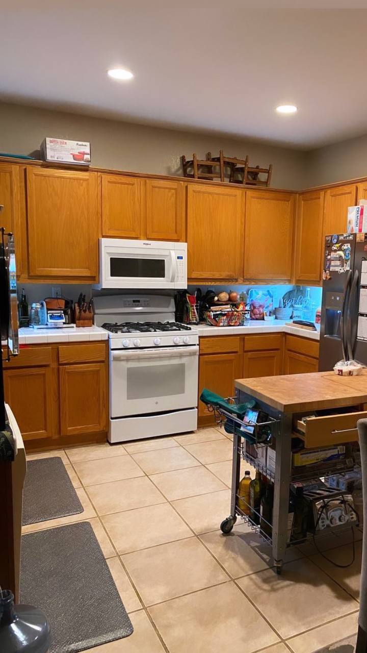 Furniture Movers in Austin, TX